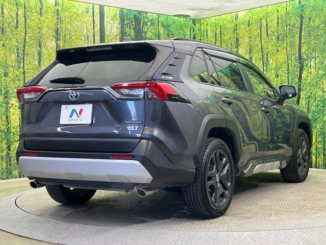 ☆全国のネクステージからお取り寄せが可能※!遠方の店舗に展示してあるクルマが気になる場合も、最寄りの店舗でご覧いただくことが可能です!是非私たちに要望をお聞かせください!※別途費用