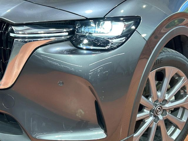 �yLED�w�b�h���C�g�z���V����ԑ��s�����ǍD�Ȏ��E���m�ۂ����S���ĉ^�]�ł��鍂�P�xLED�w�b�h���C�g�𑕔�!�_�����x�������A����d�͂��}�����Ă��܂��B