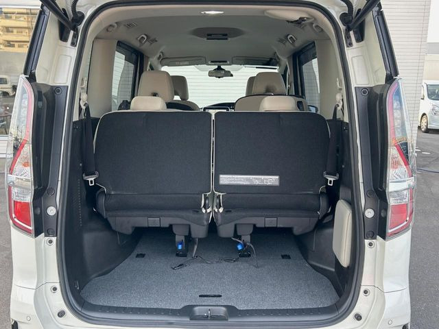 �h���C�o�[�ɂ���ĉ^�]���₷���|�W�V�����͈قȂ�A���̎Ԃ͂ǂ��Ȃ̂��s���Ȃ��Ƃ�����܂���ˁB�C�ɂȂ邨�Ԃ͓X���ŏ�荞��ł��m�F���������܂���