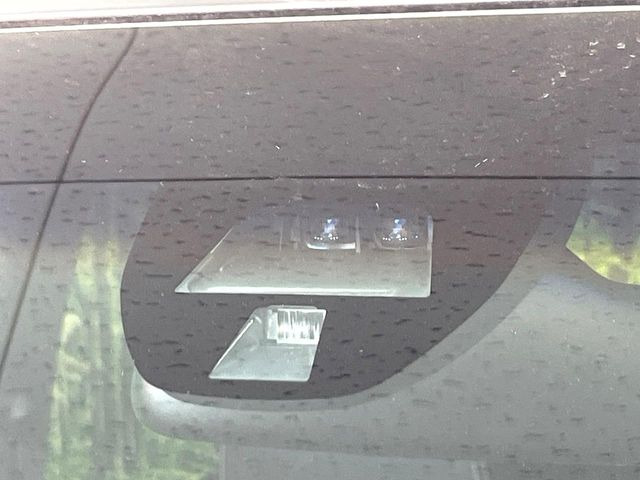 �y�V�e�B�u���[�L�A�N�e�B�u�V�X�e���z�ᑬ���s���ɑO���̎ԗ�����F�����A�Փ˂������Ȏ��͌x��ƃu���[�L�ŏՓˉ���Ɣ�Q�y�����A�V�X�g�B�����S�Ƀh���C�u�����y���݂��������܂��B