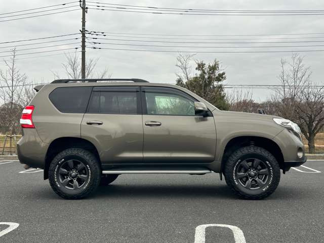 LINEのご登録で画像や動画、詳細なお見積書をお送りできます。お気軽にお問い合わせください。店長・久保のLINE IDになりますので、ご利用くださいませ。ID:@853xfxig