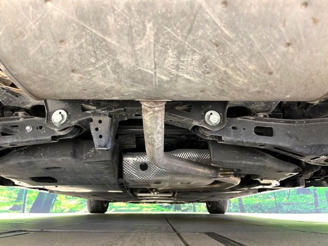 下回りがきれいなうちに、防錆加工の施工がオススメ。降雪地域はもちろん、沿岸部にお住いの方や、趣味でマリン・ウィンタースポーツをされる方にご好評いただいております。