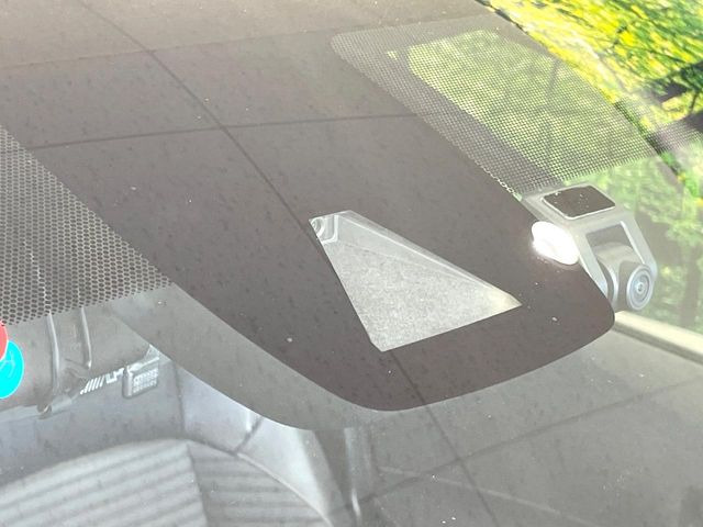 カローラツーリング1.8 ハイブリッド W×B