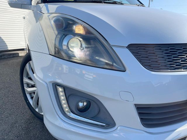 �yHID�w�b�h���C�g�z���ɖ��邭�O�����Ƃ炵�Ă����̂ŁA���V����Ԃ̑��s�������E�ǍD�ň��S���Ă���肢�������܂��B