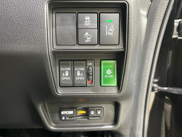 �y�����p���[�X���C�h�h�A�z�X�}�[�g�L�[��^�]�Ȃ̃X�C�b�`�Ō�ȗ����X���C�h�h�A�̊J���\���d��������͂����ăh�A���J����K�v�������A�����Ȃ��q�l�ł��ȒP�ɊJ���߂ł����K�ł���