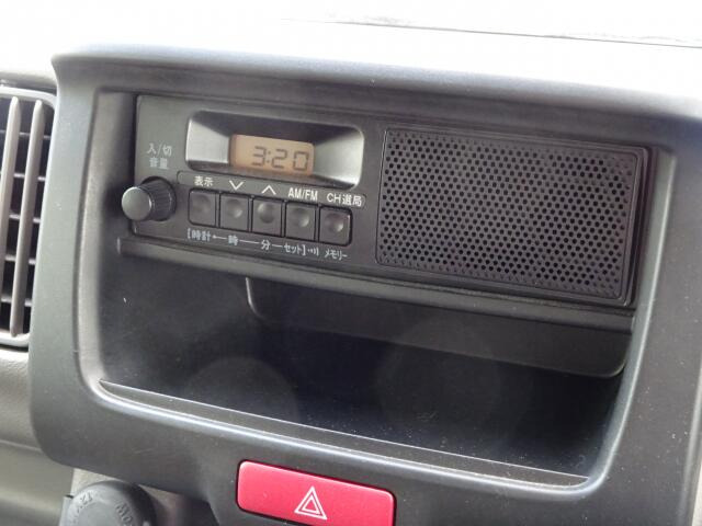 �����W�I���O�o��Ńj���[�X��V�C�Ȃǂ̏�������Ȏ����֗��ł��B