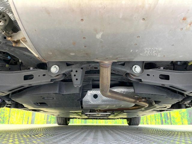 下回りがきれいなうちに、防錆加工の施工がオススメ。降雪地域はもちろん、沿岸部にお住いの方や、趣味でマリン・ウィンタースポーツをされる方にご好評いただいております。