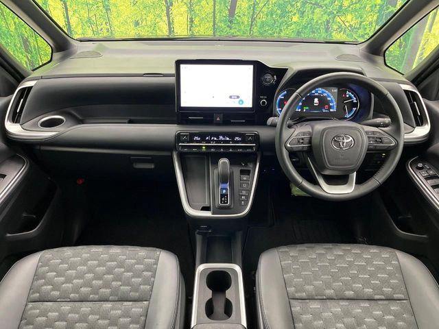 ヴォクシー1.8 ハイブリッド S-Z