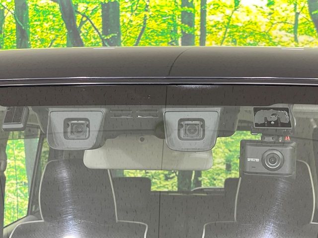 �y�X�Y�L �Z�[�t�e�B�T�|�[�g�z���s���ɑO���̎ԗ�����F�����A�Փ˂������Ȏ��͌x��ƃu���[�L�ŏՓˉ���Ɣ�Q�y�����A�V�X�g�B�����S�Ƀh���C�u�����y���݂��������܂��B