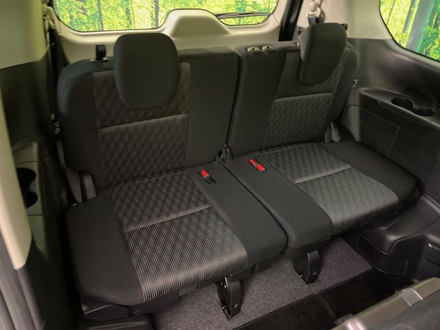 3��ڃV�[�g�͂�������ԗǍD����l�ł��������ƍ����Ē����܂��̂ŁA��l���ł̂��o���������N���N�ł��􂲉Ƒ��ŁA�C�̒m�ꂽ���ԂŁA�h���C�u�ɍs���̂��y���݂ł��ˁ�