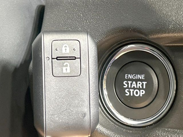 �y�L�[���X�X�^�[�g�V�X�e���z�J�o����|�P�b�g�ɓ��ꂽ�܂܂ł��h�A�̎{���E�������\�ȃX�}�[�g�L�[�𑕔��B�G���W���̃I���E�I�t�����J�M�����o���K�v����������Ƃ��Ă��֗��ł���