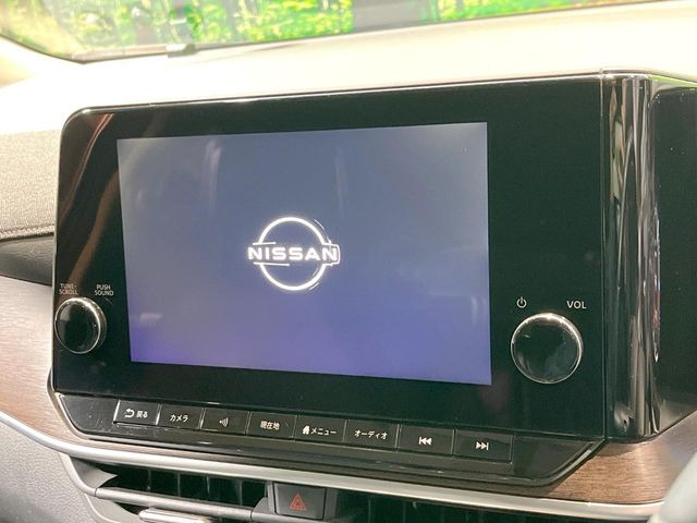 �yBOSE�T�E���h�V�X�e���t�������i�r�z�[���̃i�r�@�\�͂������A���x�ȃ`���[�j���O�\�͂����ڂ���Ă���A�������ȉ��y�����y���݂��������܂���