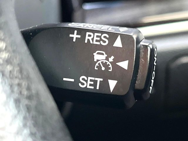 �y���[�_�[�N���[�Y�R���g���[���z�������H�ł̒��������s���y��!!�����ő��x��ۂN���[�Y�R���g���[�����A�Փˌy���V�X�e���ƘA�g���A�O���̎ԗ������m���ĎԊԂ�ۂ悤�ɑ��x���߂��Ă���܂�!!