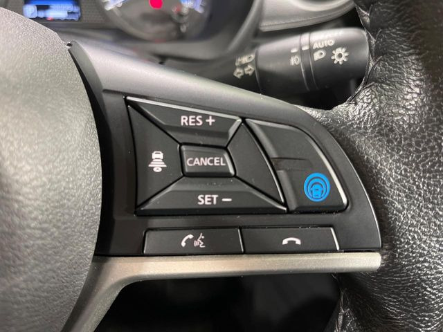 �y�v���p�C���b�g�z�������H�ł̒��������s���y��!!�a�؎��Ə��񑖍s�̃V�[���ŁA�A�N�Z���E�u���[�L�E�X�e�A�����O�������Ő��䂵�A�������^�]�̕��S���y�����Ă���܂���