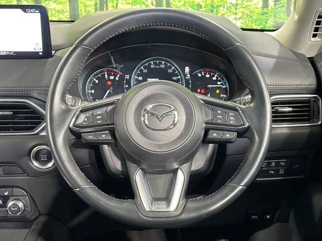 �y�����v�����X�e�A�����O�z�㎿�Ȋv���g�p���邱�ƂŁA��ɂ����������݂ƂĂ��^�]���₷���n���h���ł���