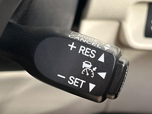 �y���[�_�[�N���[�Y�R���g���[���z�������H�ł̒��������s���y��!!�����ő��x��ۂN���[�Y�R���g���[�����A�Փˌy���V�X�e���ƘA�g���A�O���̎ԗ������m���ĎԊԂ�ۂ悤�ɑ��x���߂��Ă���܂�!!