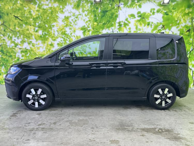 フリード1.5 e:HEV エアー EX