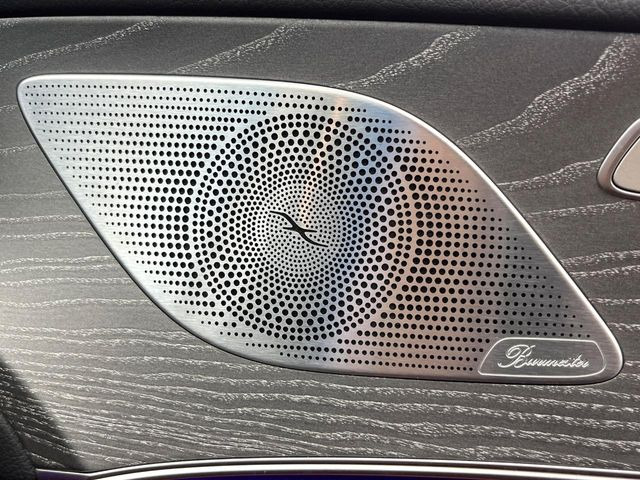 ��Burmester�T���E���h�V�X�e��:�n�C�G���h�I�[�f�B�I��僁�[�J�[����|����Ԑ�p�̃v���~�A���X�s�[�J�[�𑕔��B�����̃X�s�[�J�[����A���̗������܂ŕ����鍂�i���ȉ��y�����y���݂��������܂��B