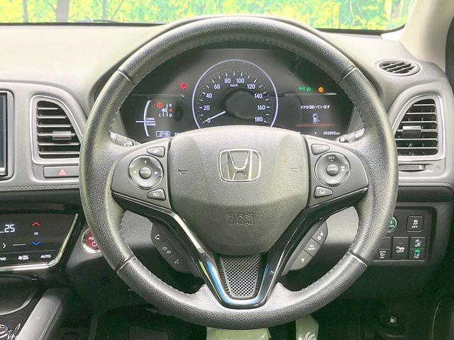 �y�����v�����X�e�A�����O�z�㎿�Ȋv���g�p���邱�ƂŁA��ɂ����������݂ƂĂ��^�]���₷���n���h���ł���