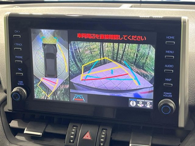 �y�p�m���~�b�N�r���[���j�^�[�z��p�̃J�����ɂ��A�ォ�猩���낵���悤�Ȏ��_��360�x�N���}�̎��͂��m�F���邱�Ƃ��ł��܂������p�������m�F���₷���A�����ꏊ�ł̐؂�Ԃ��⒓�Ԃ��X���[�Y�ɍs���܂��B