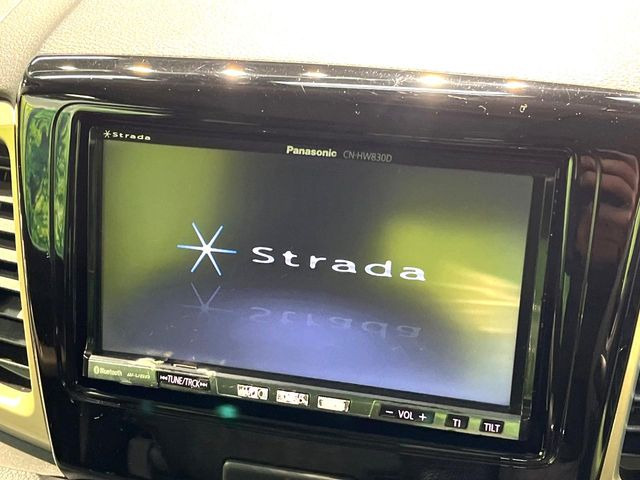 �y�i�r�Q�[�V�����z�g���₷���i�r�ŖړI�n�܂ł�������ē����Ă���܂��B�e��I�[�f�B�I�Đ��@�\���[�����Ă���A���Ԃ̉^�]������Ɋy�����Ȃ�܂�!!