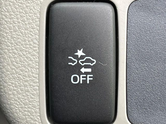 �y�X�}�[�g�A�V�X�g�z���s���ɑO���̎ԗ�����F�����A�Փ˂������Ȏ��͌x��ƃu���[�L�ŏՓˉ���Ɣ�Q�y�����A�V�X�g�B�����S�Ƀh���C�u�����y���݂��������܂��B