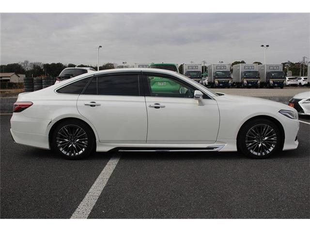 ���Ǝҗl�ւ̔̔��͂��f�肳���Ă��������܂��B �Ԍ������ԗ��̏ꍇ�́A�Ԍ����擾�������x�������z�ŕ\�����Ă���܂��B