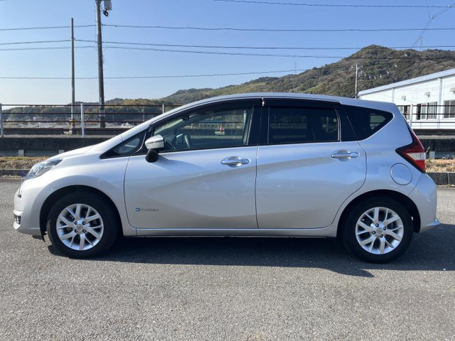 ノート1.2 e-POWER メダリスト