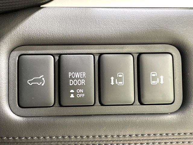 �y�����p���[�X���C�h�h�A�z�X�}�[�g�L�[��^�]�Ȃ̃X�C�b�`�Ō�ȗ����X���C�h�h�A�̊J���\���d��������͂����ăh�A���J����K�v�������A�����Ȃ��q�l�ł��ȒP�ɊJ���߂ł����K�ł���