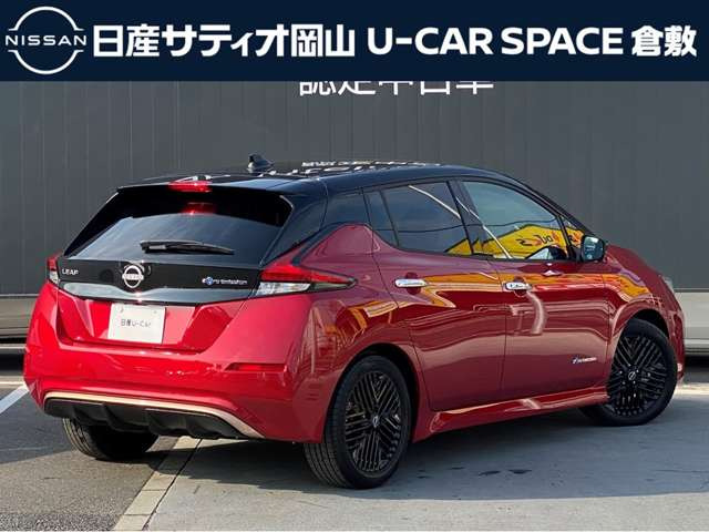 リーフX Vセレクション 90周年記念車