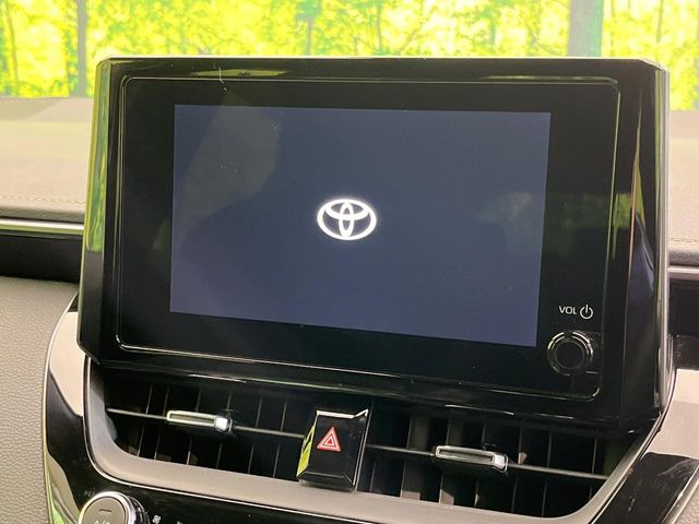 【8インチ ディスプレイオーディオ】大画面のディスプレイはAppleCarPlayやAndroidAutoが利用可能。大きな画面でスマホナビアプリ等が利用いただけます♪