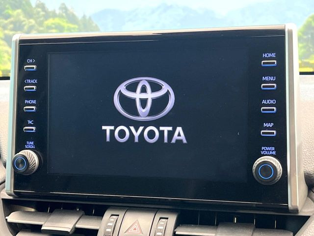 【10.5インチ ディスプレイオーディオ】大画面のディスプレイはAppleCarPlayやAndroidAutoが利用可能。大きな画面でスマホナビアプリ等が利用いただけます♪