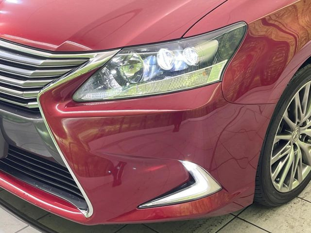 �yLED�w�b�h���C�g�z���V����ԑ��s�����ǍD�Ȏ��E���m�ۂ����S���ĉ^�]�ł��鍂�P�xLED�w�b�h���C�g�𑕔�!�_�����x�������A����d�͂��}�����Ă��܂��B