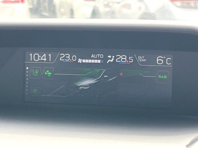 �y�A�C�T�C�g�z�O���̎ԗ��������m���A�Փ˂������Ȏ��͌x��Œ��ӂ𑣂��A�u���[�L�𓥂ޗ͂��T�|�[�g�B�u���[�L�𓥂߂Ȃ������ꍇ�͏Փ˔�Q�y���u���[�L���쓮�A�Փˉ�����T�|�[�g���܂��B