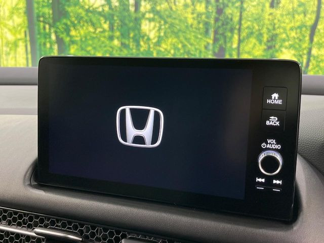 �y���[�J�[�����i�r�z�C���e���A�ɗn�����ރX�^�C���b�V���ȁu��p�݌v�v���[�J�[�i�r�𑕔��􎋔F���⑀�쐫�ȂǊ�{���\�ɂ��D��A���㎿�ȃJ�[���C�t�����y���݂��������܂��B