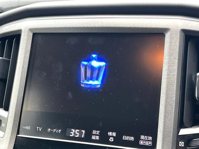 �y���[�J�[�����i�r�z�C���e���A�ɗn�����ރX�^�C���b�V���ȁu��p�݌v�v���[�J�[�i�r�𑕔��􎋔F���⑀�쐫�ȂǊ�{���\�ɂ��D��A���㎿�ȃJ�[���C�t�����y���݂��������܂��B