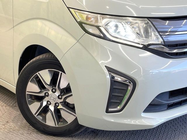 �yLED�w�b�h���C�g�z���V����ԑ��s�����ǍD�Ȏ��E���m�ۂ����S���ĉ^�]�ł��鍂�P�xLED�w�b�h���C�g�𑕔�!�_�����x�������A����d�͂��}�����Ă��܂��B