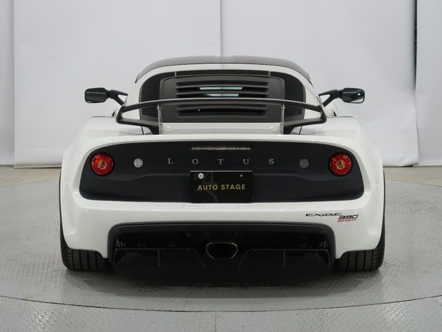 2023年2月NEWOPEN!!オートステージ幕張はネクステージ幕張店内に仮店舗としてオープンいたしました!ネクステージ初のプレミアムカー専門店です。