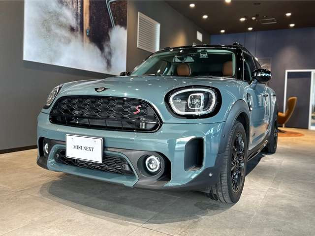 ミニクロスオーバークーパー SD オール4 プレミアム プラスパッケージ 4WD