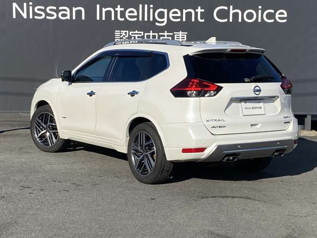 エクストレイル2.0 AUTECH iパッケージ ハイブリッド 4WD