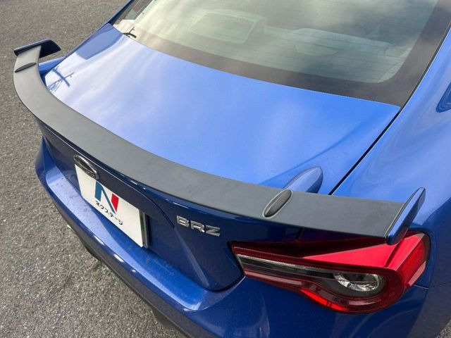 �y�����X�|�C���[�z�X�|�[�c�J�[�炵�����O�b�ƈ����������X�|�C���[�𑕒��􍂑����s���̃X�^�r���e�B(���s���萫)����ɖ𗧂��܂��B