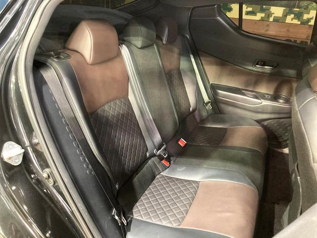 �㕔���Ȃ��C�ɂȂ�悤�ȃL�Y�E�����ւ��蓙�A�傫�ȃ_���[�W�͂Ȃ��A�ǍD�ȏ�Ԃł��B