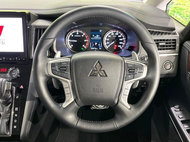 �y�����v�����X�e�A�����O�z�㎿�Ȋv���g�p���邱�ƂŁA��ɂ����������݂ƂĂ��^�]���₷���n���h���ł���