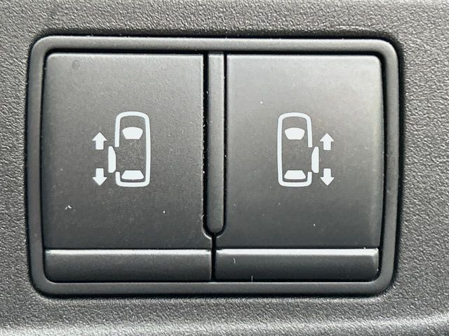 �y�n���Y�t���[�@�\�t�������p���[�X���C�h�h�A�z�X���C�h�h�A�̉��ɑ�������Ă��������ƁA�����I�ɃX���C�h�h�A���J���܂�!�ו��ŗ��肪�ӂ���������Ԃł��A�h�A�̊J���ł��ĂƂ��Ă��֗�!