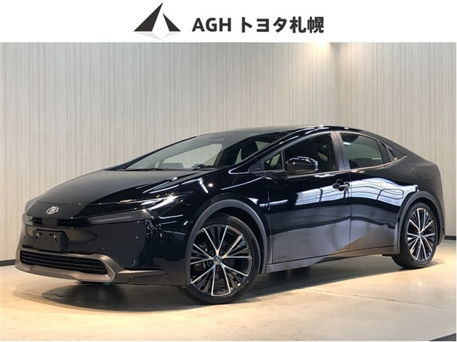 プリウス2.0 G E-Four 4WD