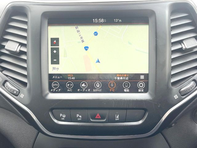 �������i�r:��̊��̂���i�r�́A����������ԓ������o���Ă���܂��B�I�[�f�B�I�@�\���[�����Ă���܂��̂ŁA�^�]�����y���߂܂���