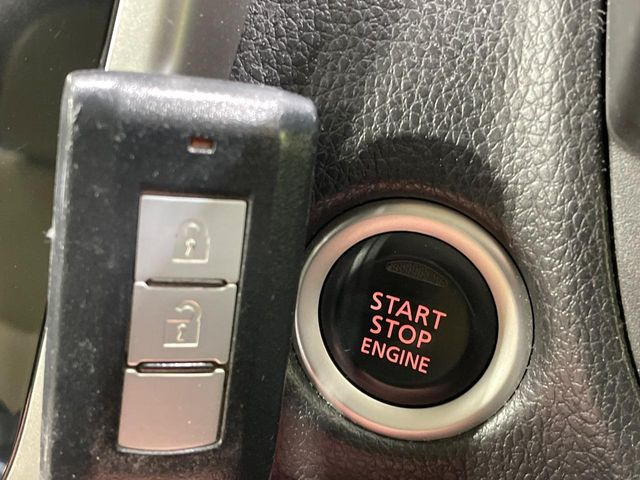 �y�C���e���W�F���g�L�[�z�J�o����|�P�b�g�ɓ��ꂽ�܂܂ł��h�A�̎{���E�������\�ȃX�}�[�g�L�[�𑕔��B�G���W���̃I���E�I�t�����J�M�����o���K�v����������Ƃ��Ă��֗��ł���