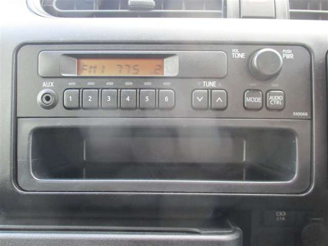 サクシードバン1.5 UL-X 4WD