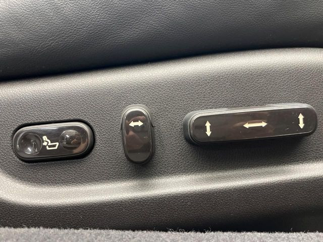 �y�p���[�V�[�g�z�X�C�b�`��ŊȒP�ɃV�[�g�̔��������\!�d��������͂�����܂���!���K�ȃV�[�g�|�W�V�����ɃZ�b�g���āA���K�ȃh���C�u�����y���݂��������B