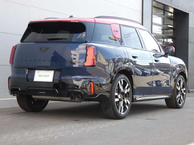 ミニカントリーマンジョン クーパー ワークス ALL4 DCT 4WD